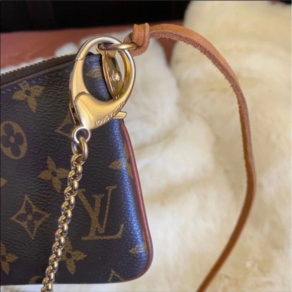 Sold/Authentic Louis Vuitton milla MM bag❤️❤️ - Picture 8 of 15